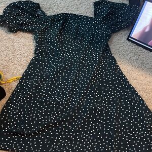 Polka Dot Puff Sleeve Dress